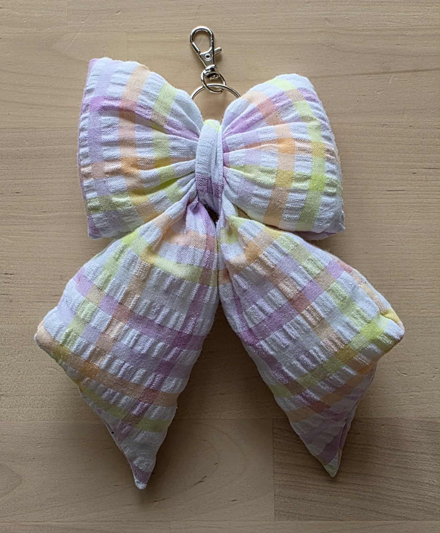 Ready Made Puff Bow Keyring